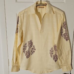 THE HAVANERA CO. Men's Cream Shirt with Patterned Accents. Henleystyle, small